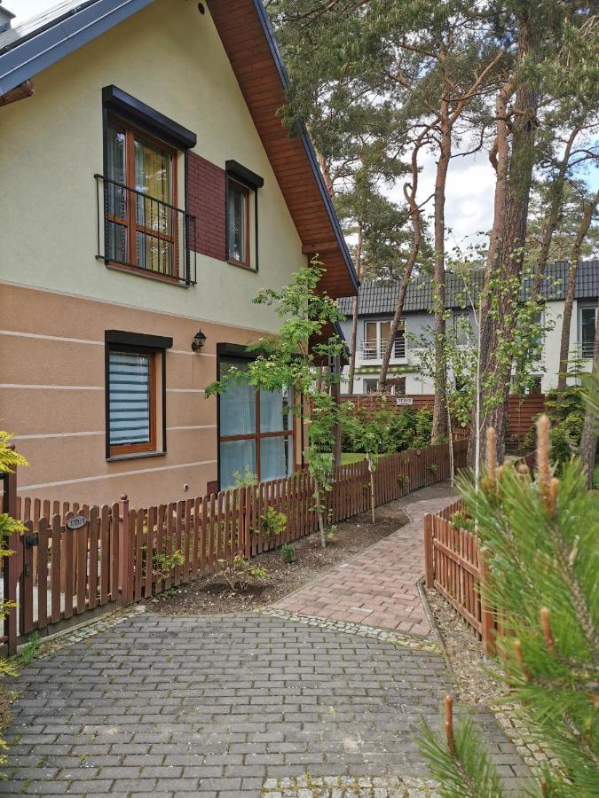 Apartament Anita Apartment Miedzywodzie Exterior photo